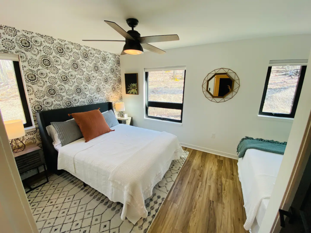 Bedroom_Phillips